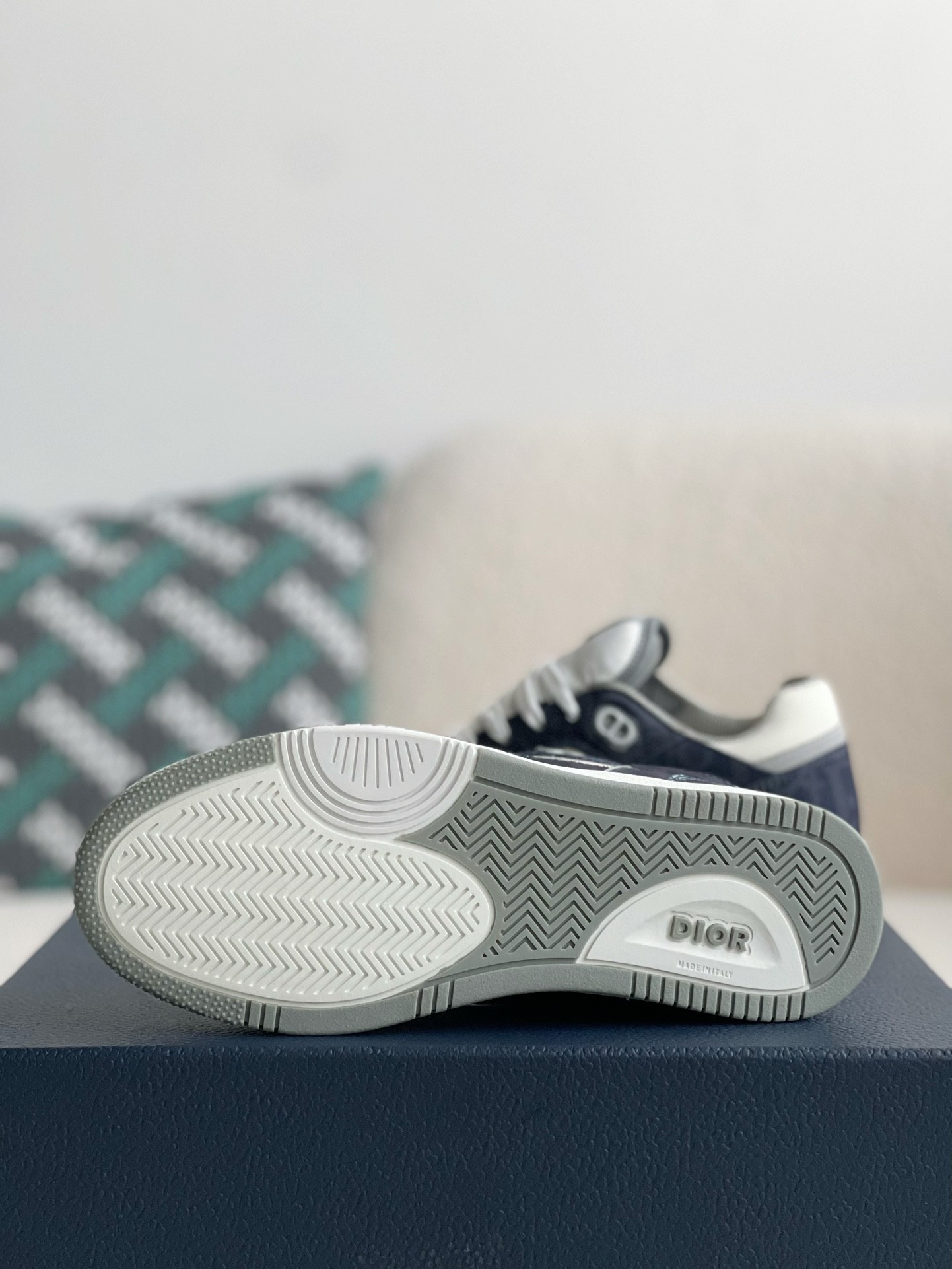 DIOR New B27 Sneaker