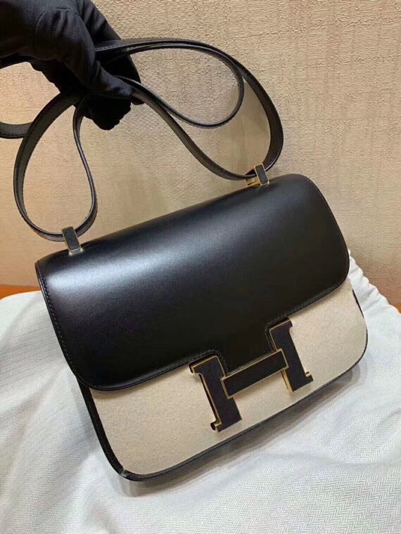 Constance24cm gold buckle box black pasted sheep leather gold buckle