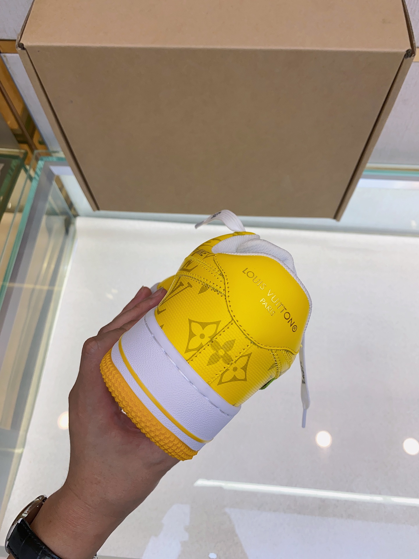 Louis Vuitton Nike joint 🆕Men's Abbesses sneakers