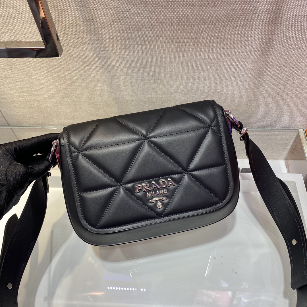 𝐏𝐑𝐀𝐃𝐀 New Women's Bag 1BD283