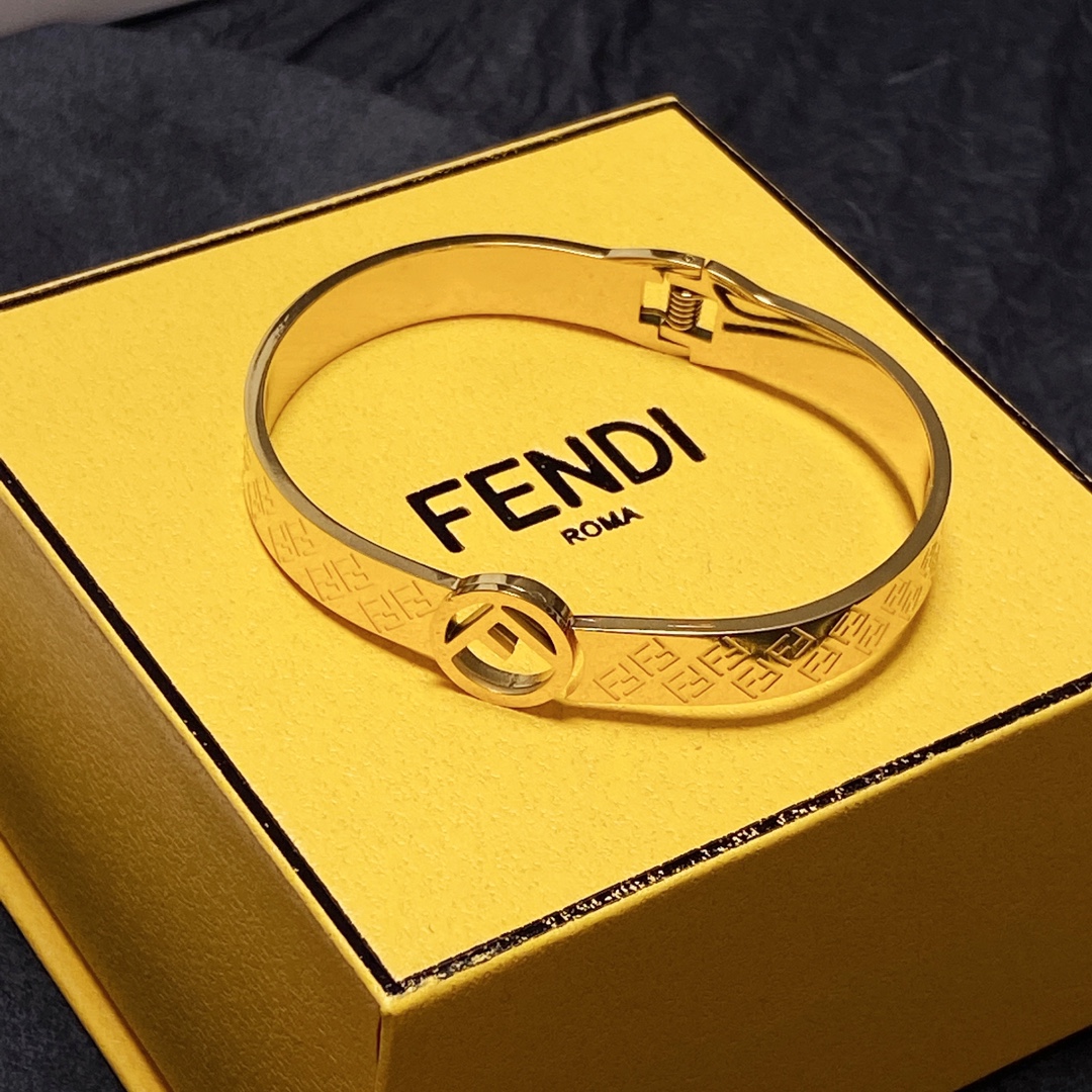 Fendi bracelet