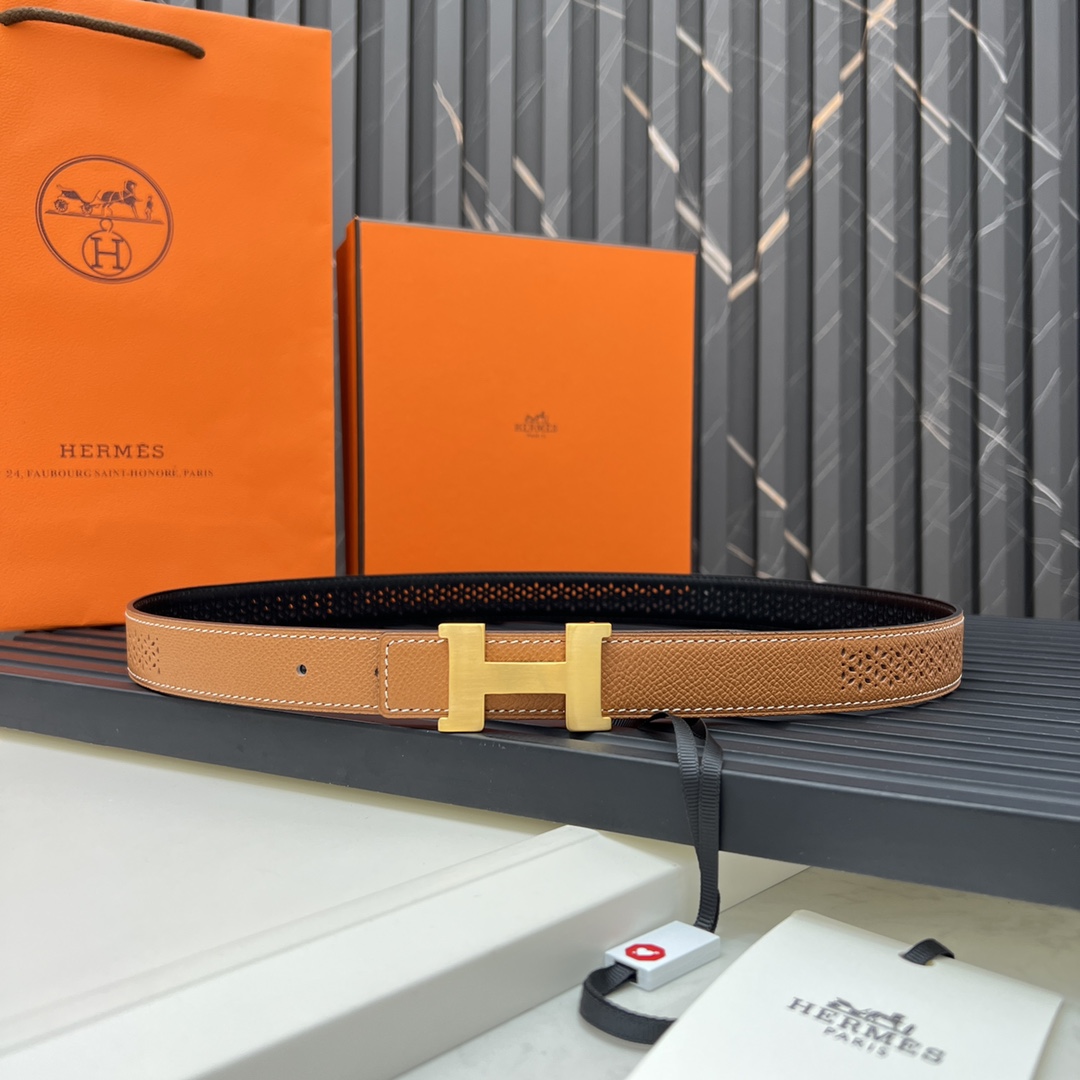 Hermes Reversible Belt in Swift and Epsom Calfskin