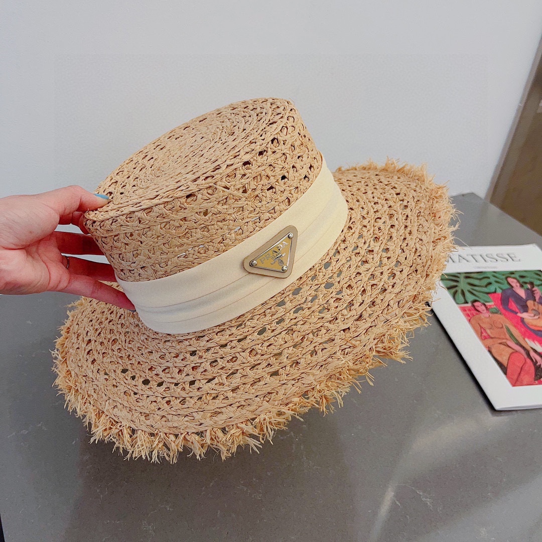 PRADA raffia hat