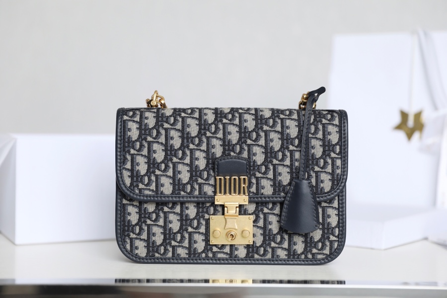 Dior addict blue