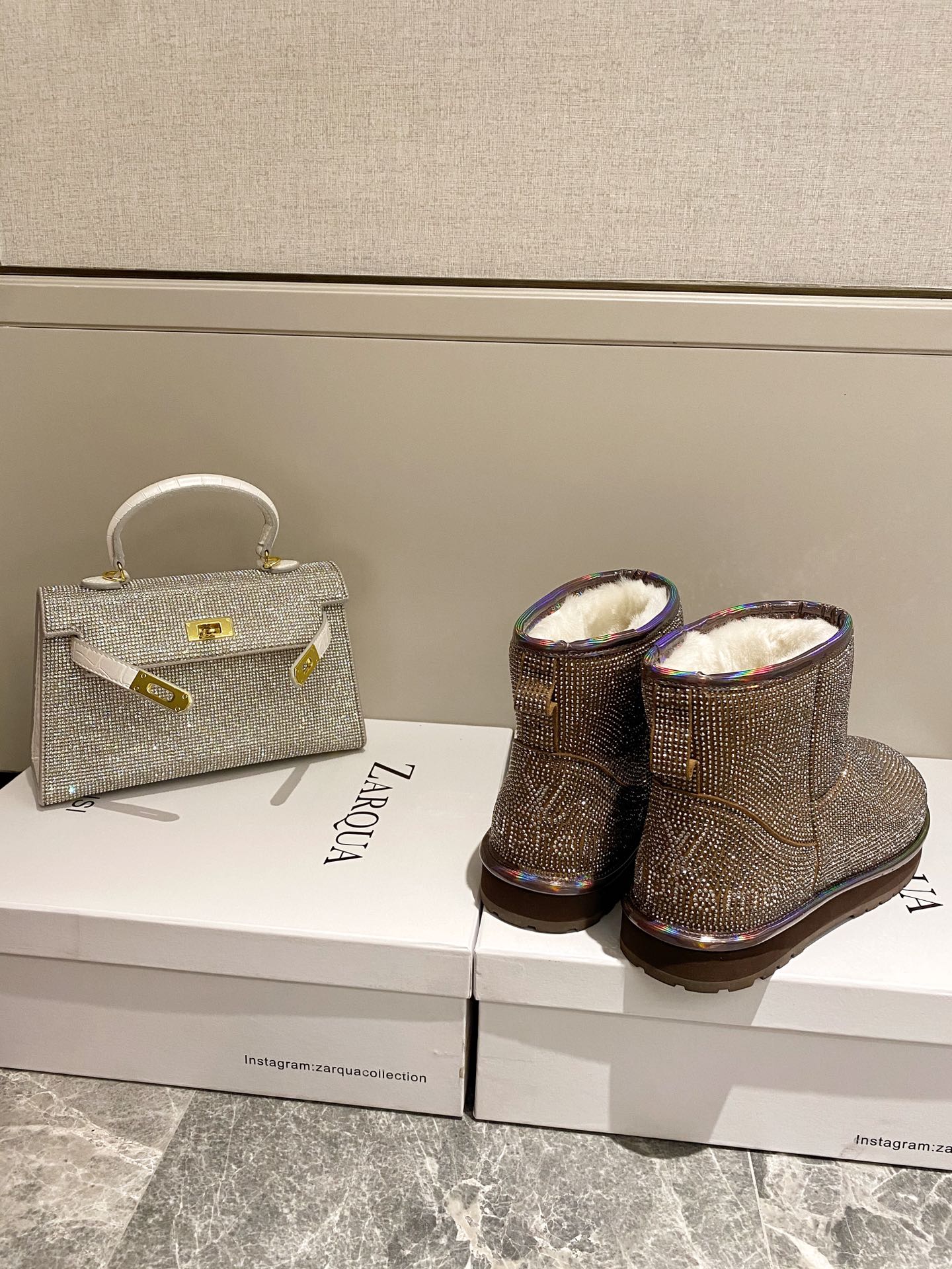 supermen & Louis Vuitton LV cooperation models full of diamonds snow shoes on the new lining pure wool super warm