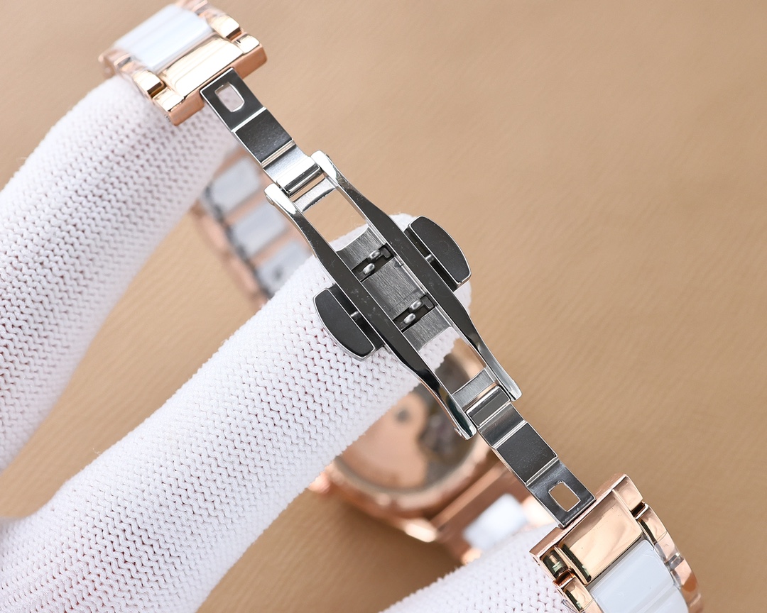 Patek Philippe V8 Edition Fashion Women's Watch Simple Three Needles