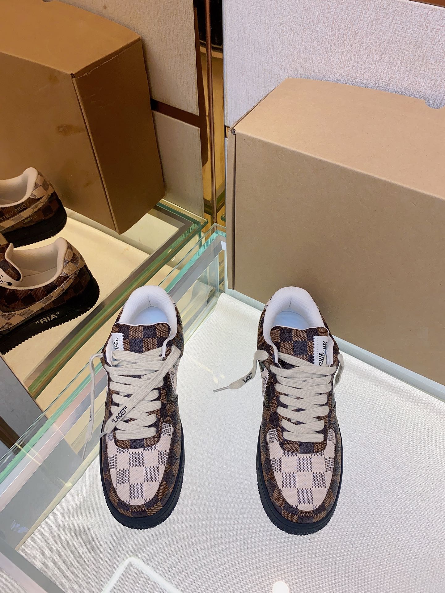 Louis Vuitton Nike joint 🆕Men's Abbesses sneakers