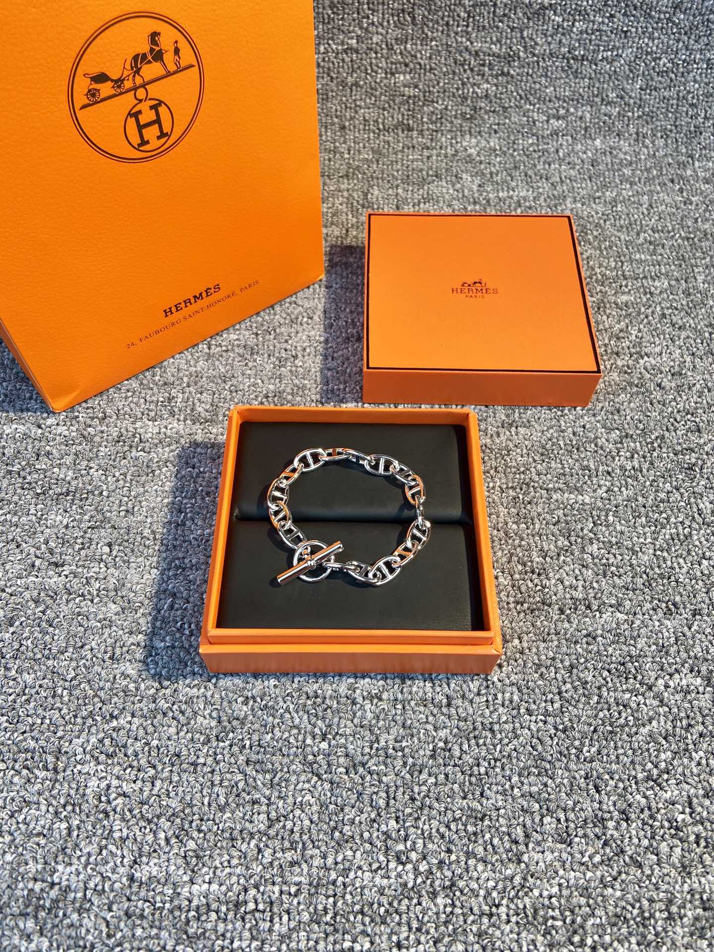 Hermes necklace