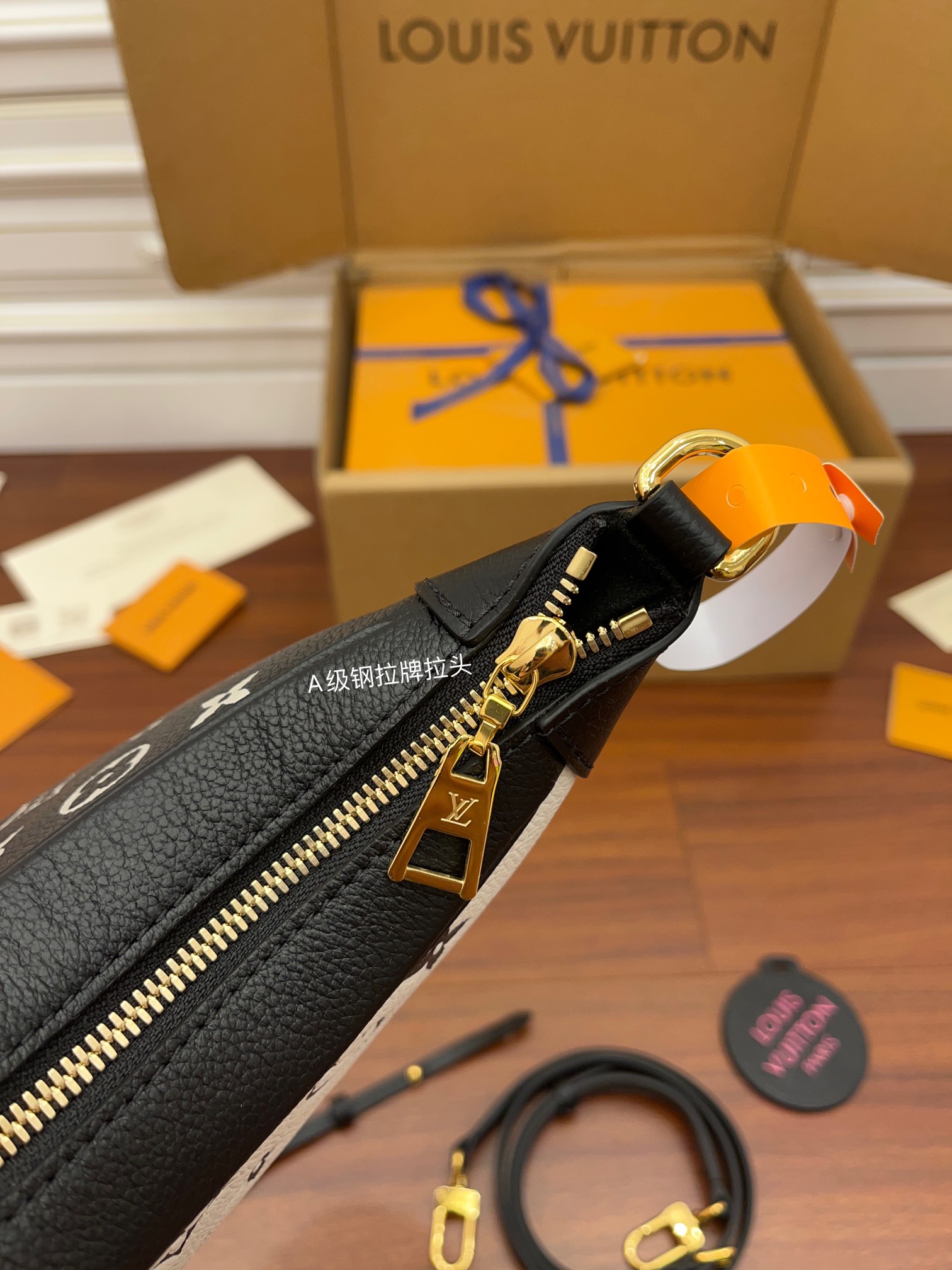 Louis Vuitton M46091