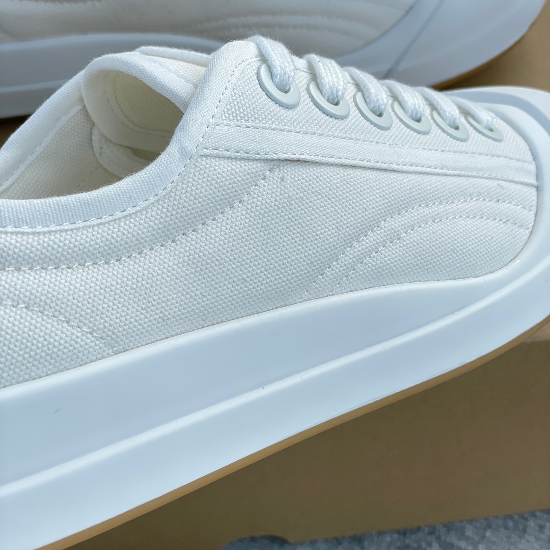 Bottegavenet*a white shoes