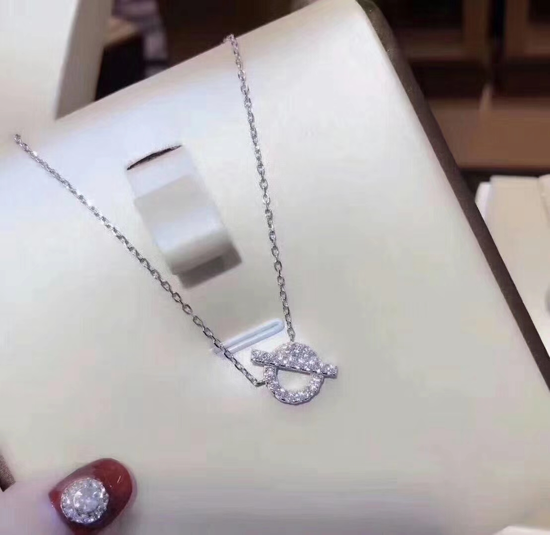 Hermes necklace