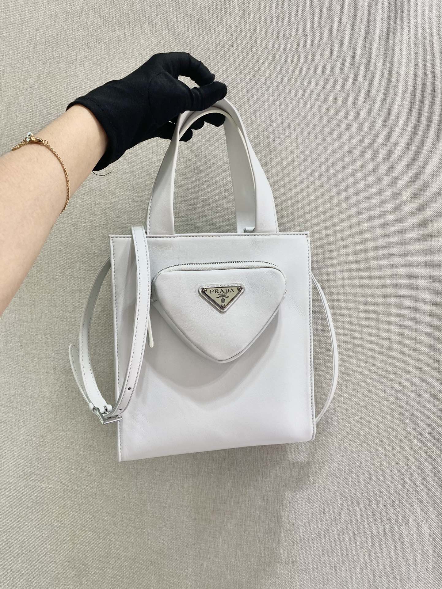 𝐏𝐑𝐀𝐃𝐀 New Women's Bag 1BG418