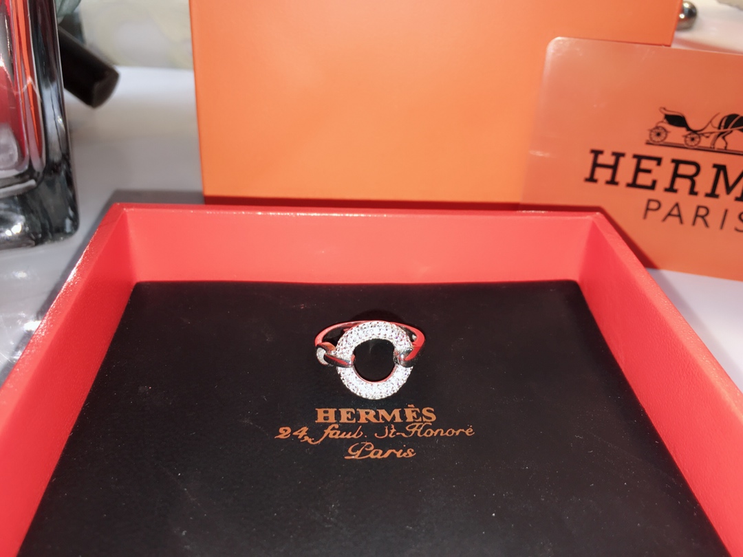 Hermes Rings