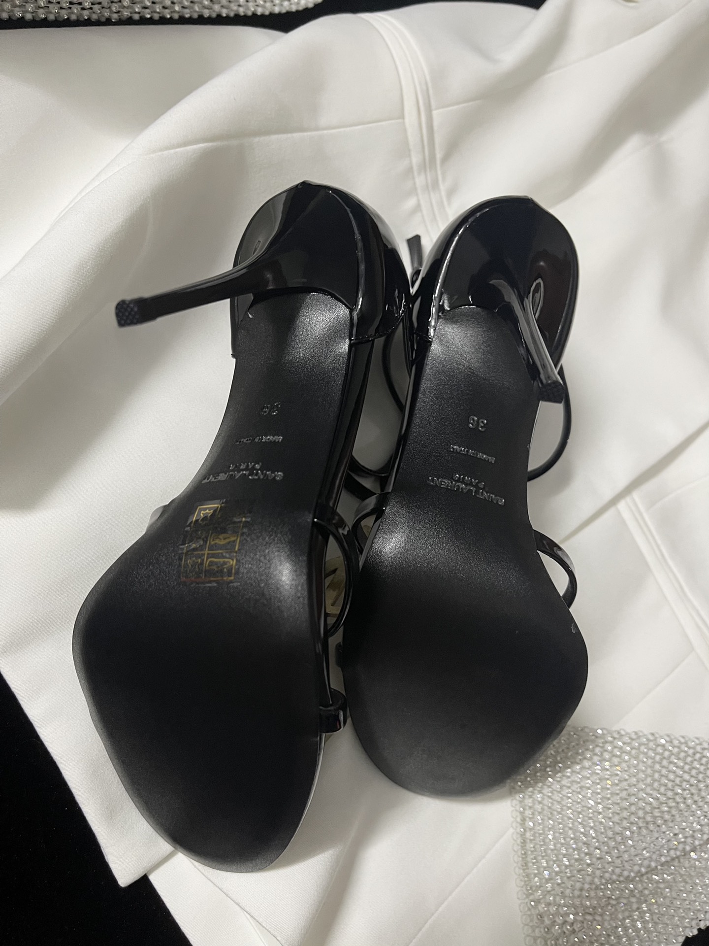 ππππ£π© πππͺπ§ππ£π© | ππππ/ππ π§ππ° YSLο½The ultimate in elegance and sophistication, a must-have item for the sophisticated fashionista