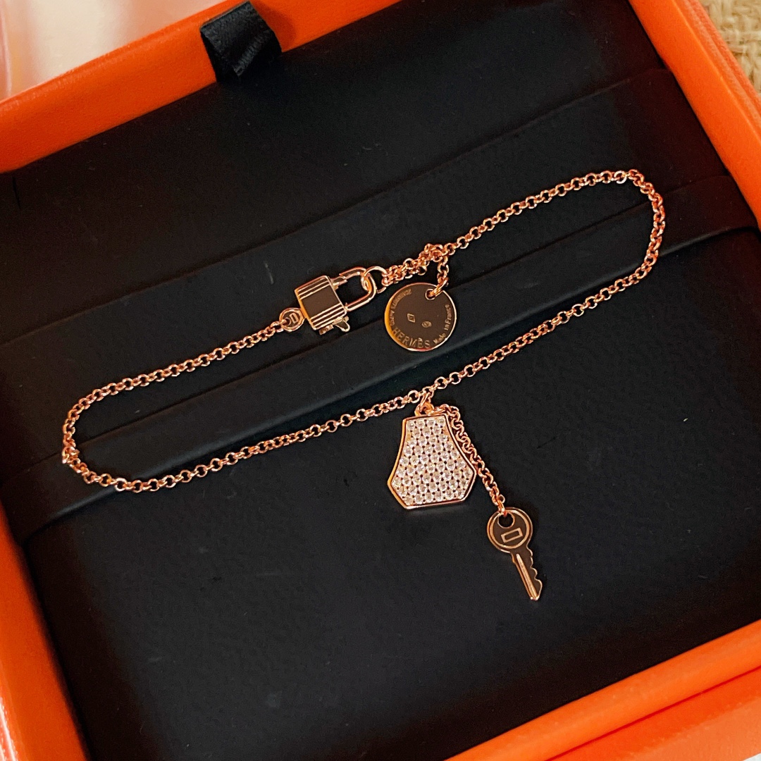 Hermes bracelet