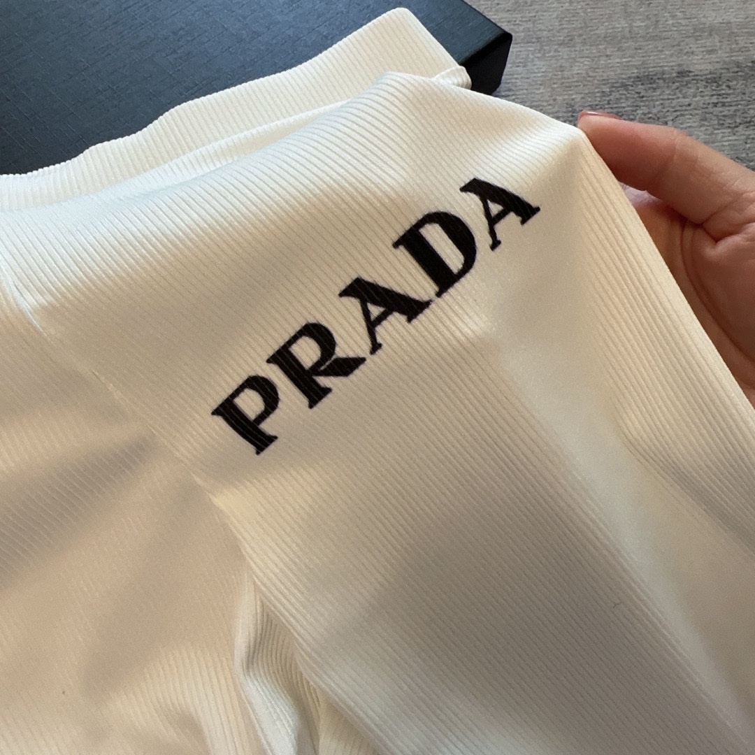 Prada New High Stretch Fitness Yoga Wear Sports Suit