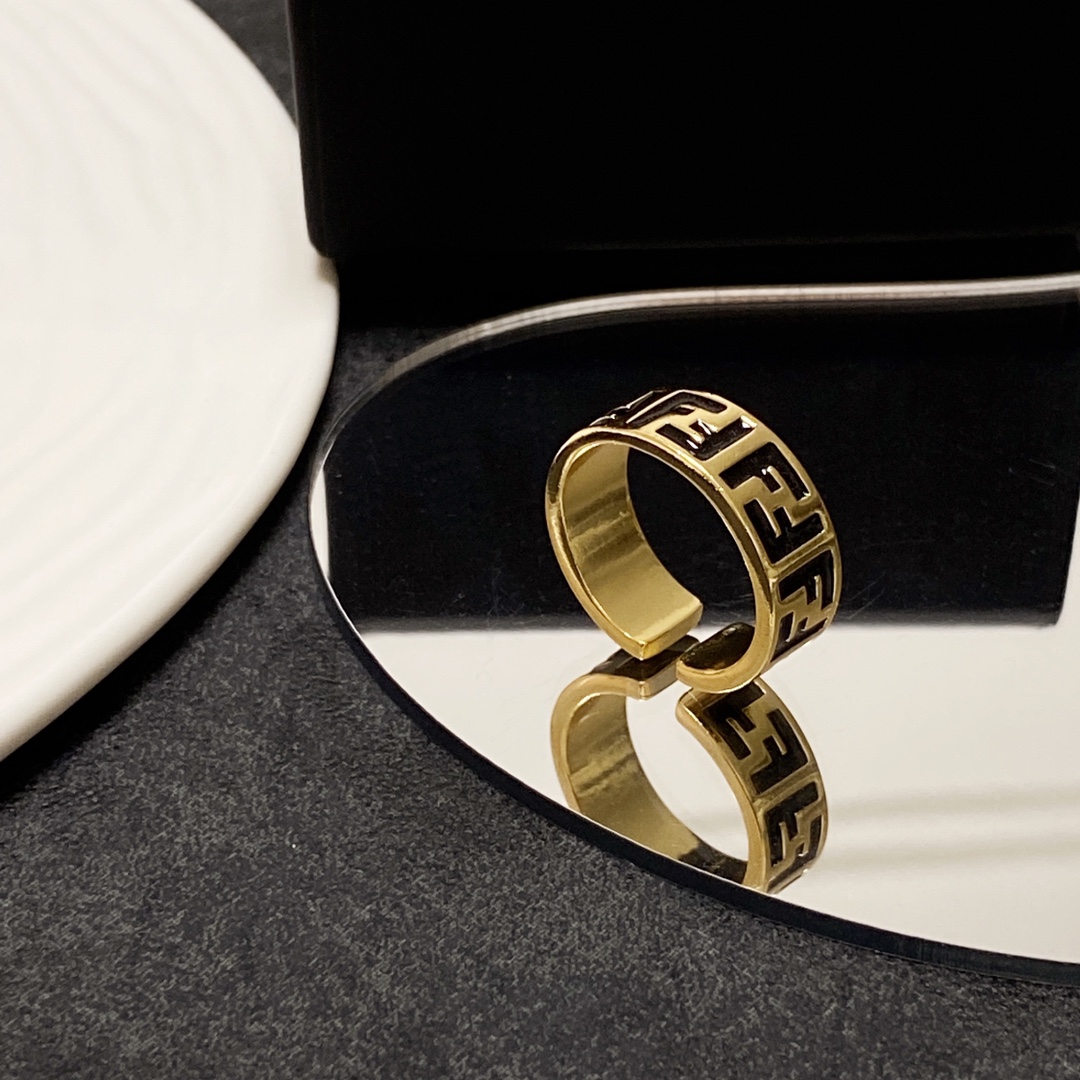 Fendi Ring