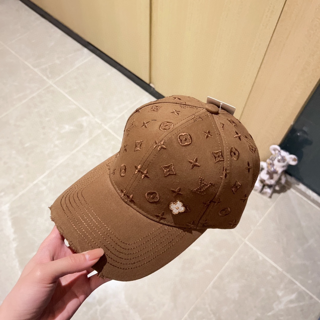 Louis Vuitton  baseball cap