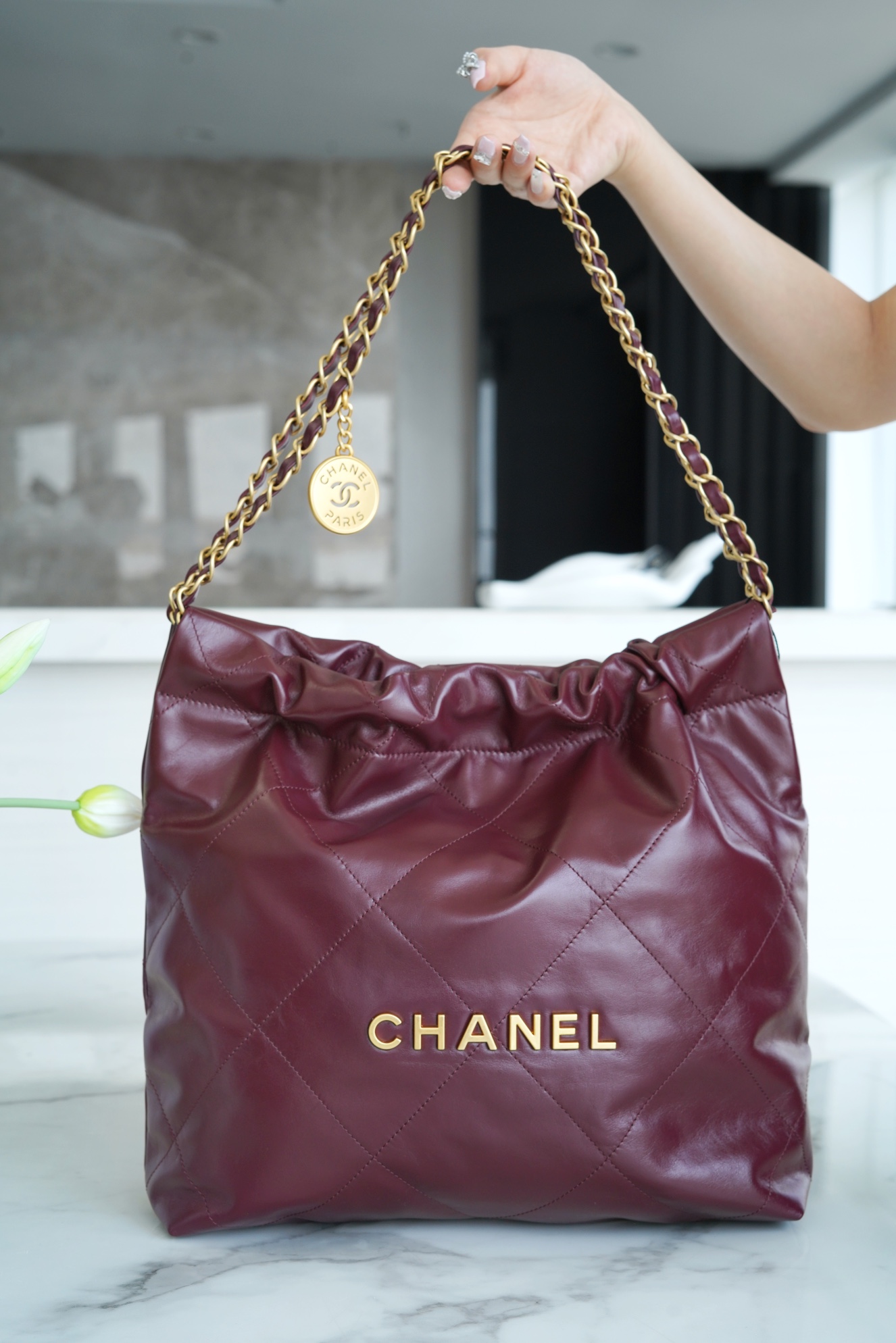 𝗖𝗛𝗔𝗘𝗡𝗟 ✦𝟐𝟐𝗣 autumn and winter new 𝟐𝟐 handbag genuine tail leather wine red medium