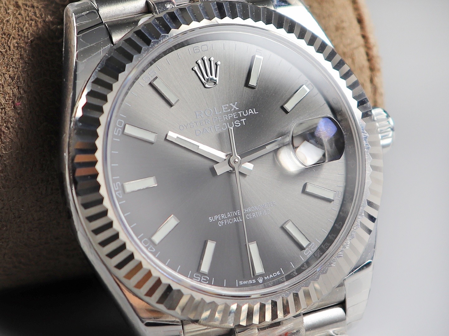 Rolex RE Log Men's Watch 41mm