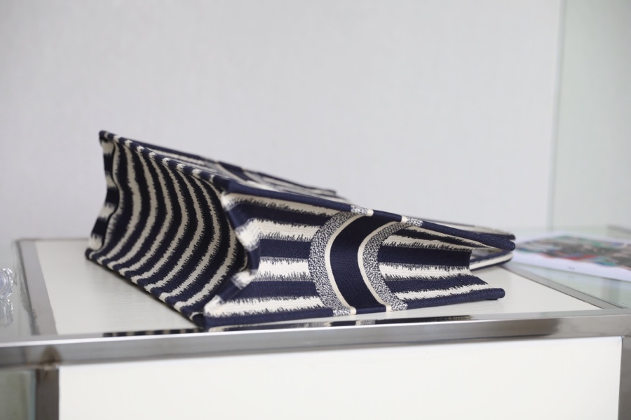 DIOR TOTE striped shopping bag