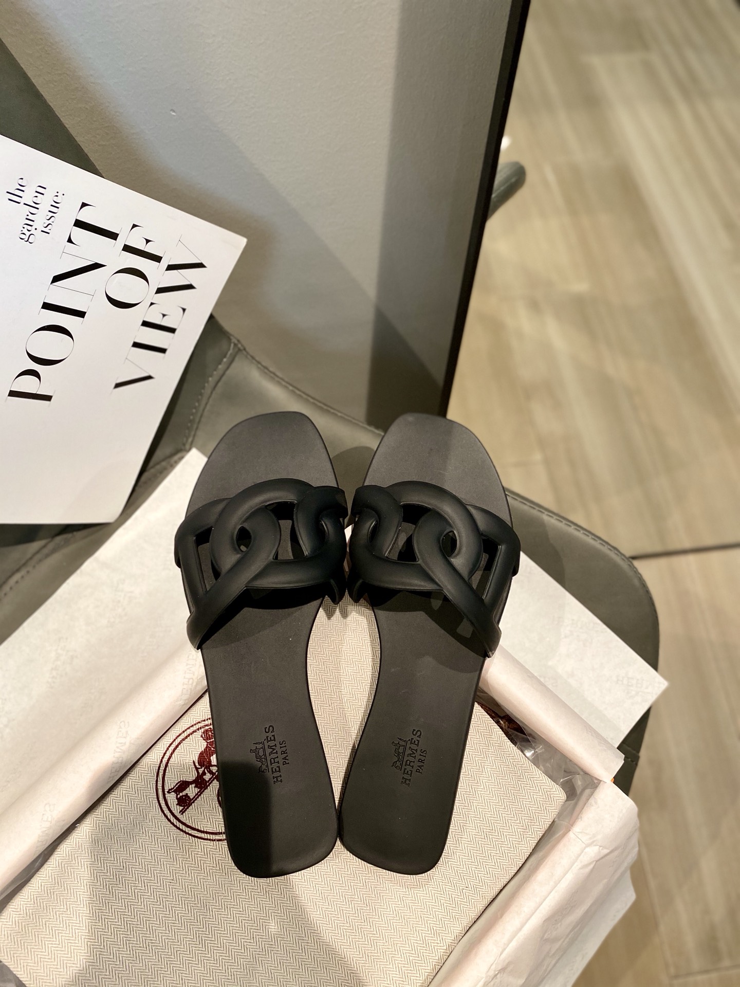 Hermes Pig Nose Classic Slippers