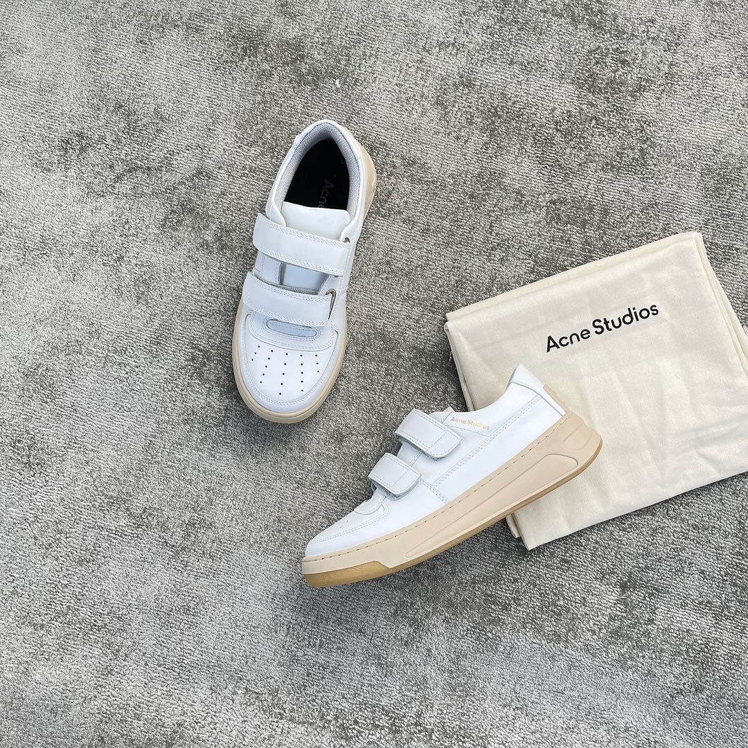 Acn*e Studio*s White Velcro Shoes