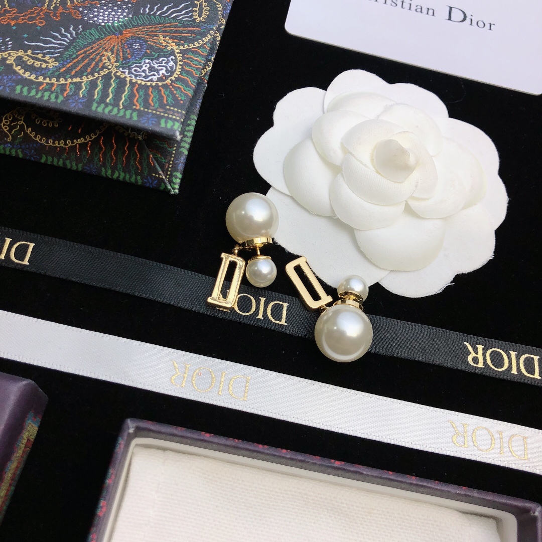 Dior earrings