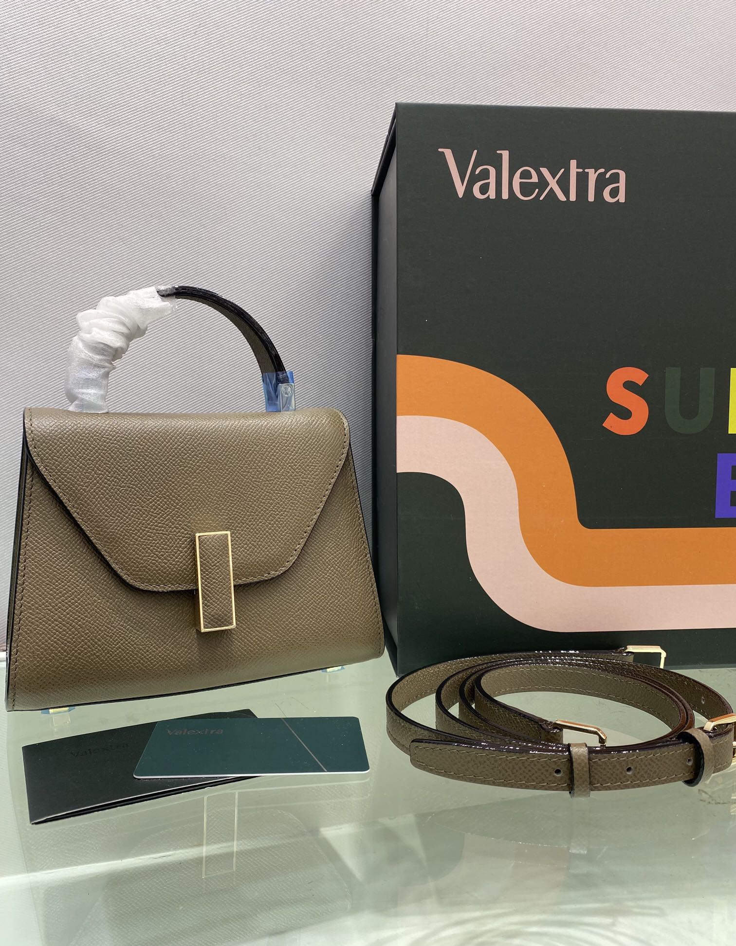 VALEXTRA Valextra