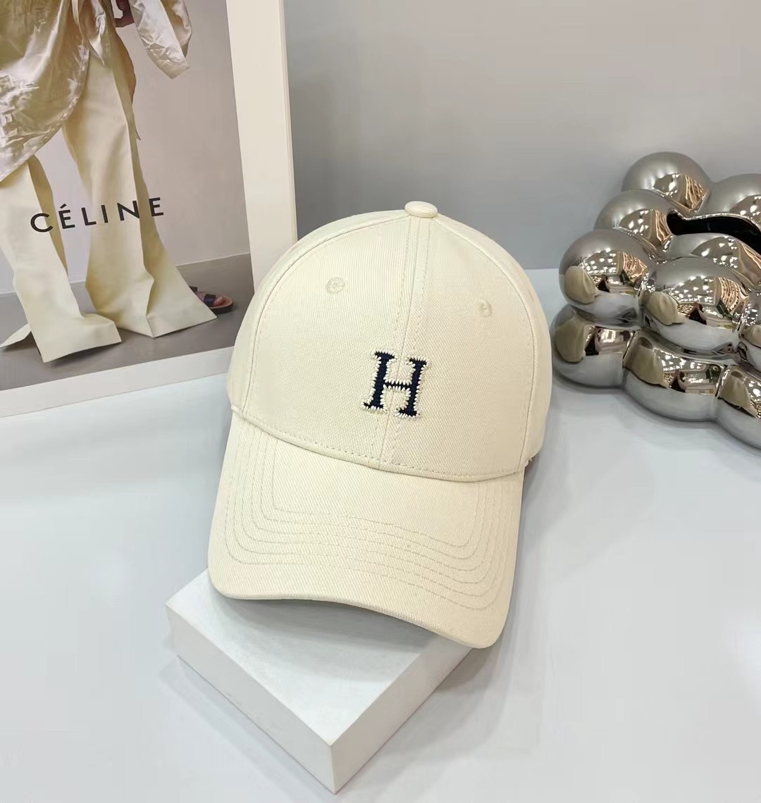 Balenciaga new plain baseball cap sweet cool baseball cap