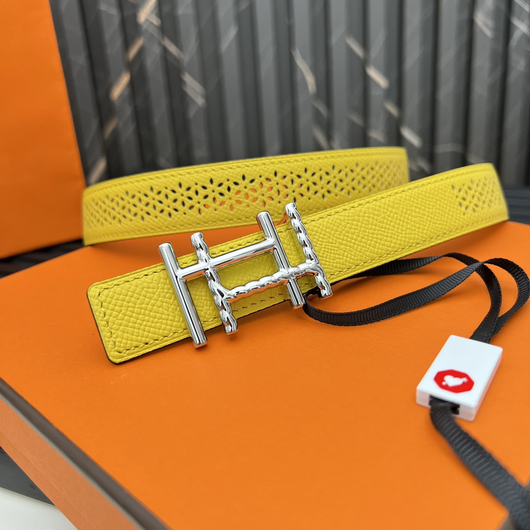 Hermes Reversible Belt in Swift and Epsom Calfskin