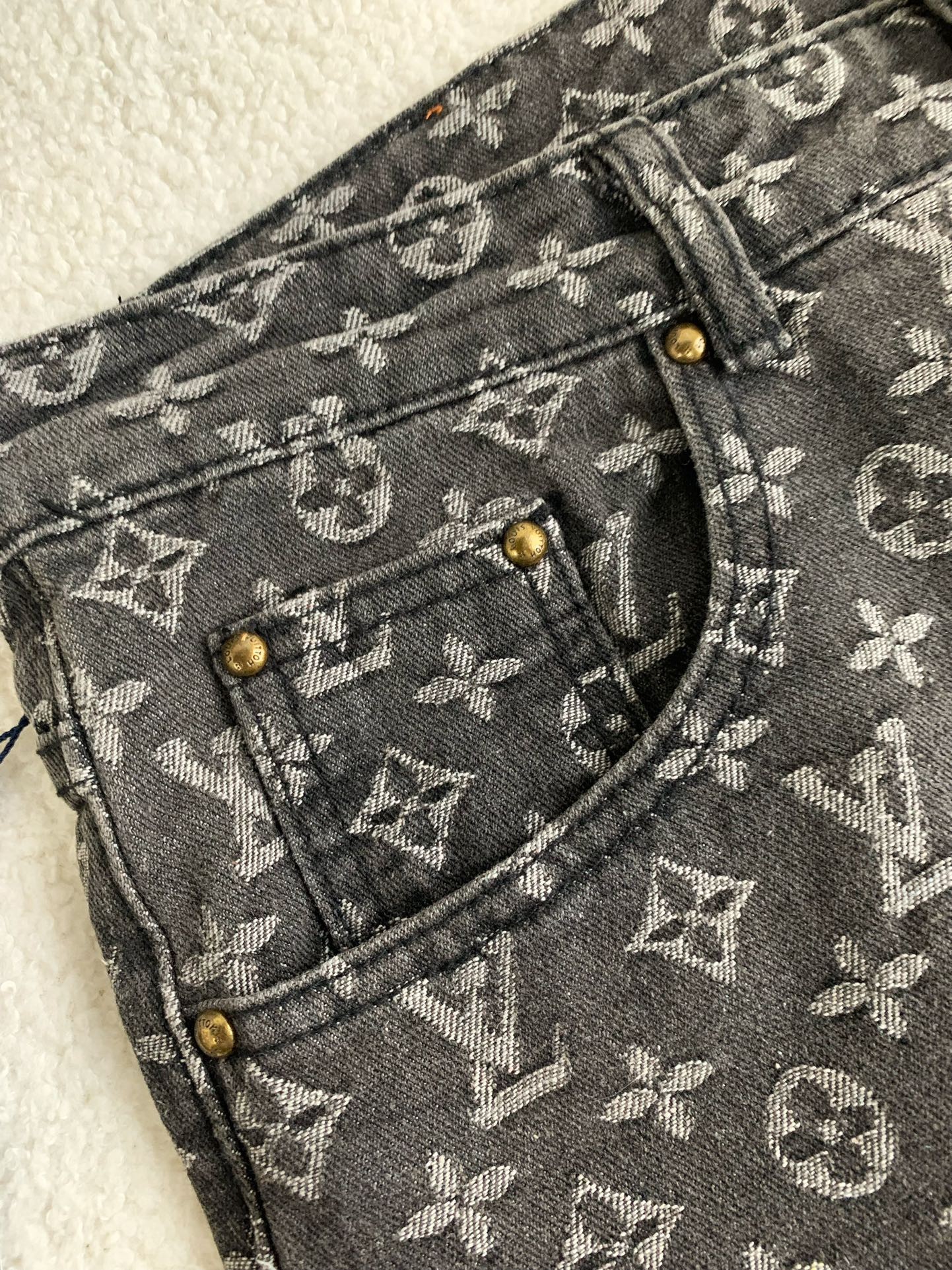 Lv 2023ss show style wave jeans