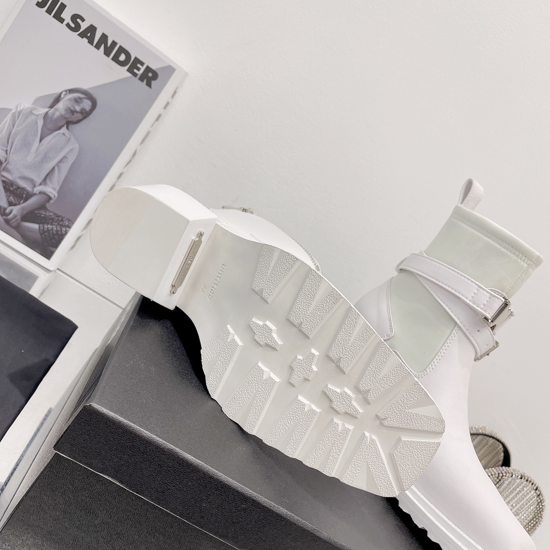 Untitlab 𝟐𝟎𝟐𝟏/𝐒𝐒 𝐧𝐞𝐰 Exclusive and correct version of Untitlab 2021/aw fall/winter fashionable boots