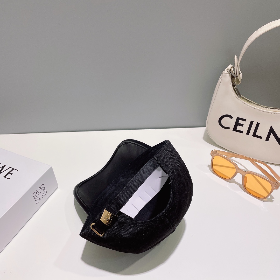 Fendi presbyopia series baseball cap