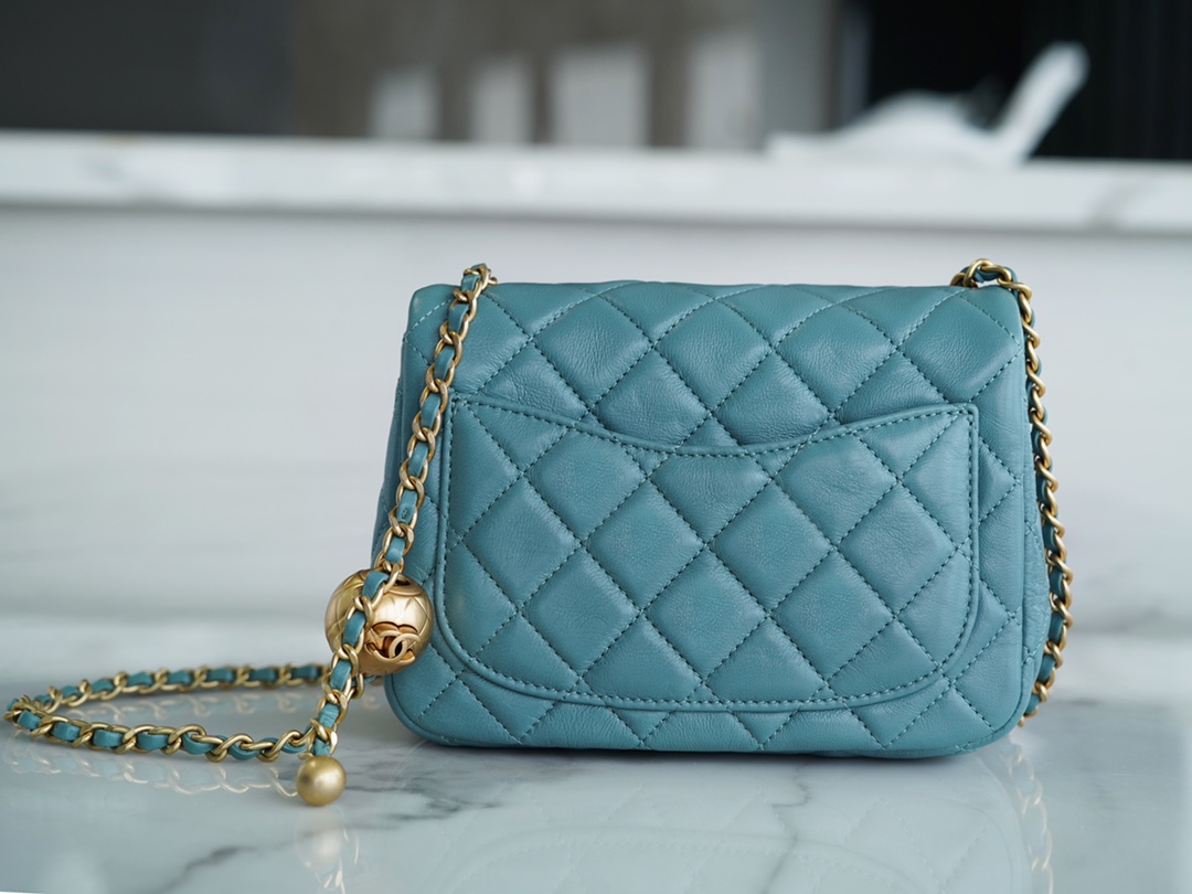 𝗖𝗛𝗔𝗘𝗡𝗟✦ Ball Fang Fatty Genuine Leather Lake Green