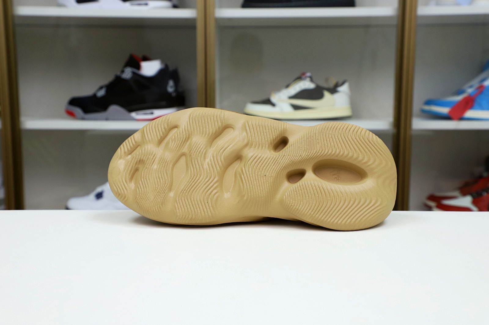 YEEZY FOAM RUNNER OCHRE