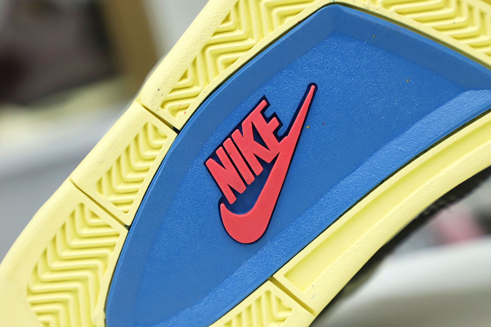 UNION LA X AIR JORDAN 4 RETRO OFF NOIR