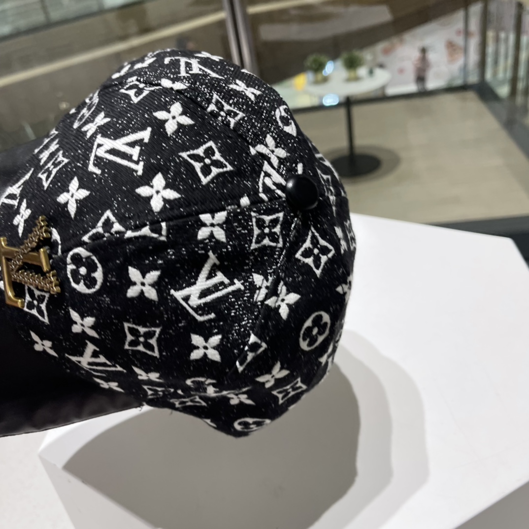 louis vuitton baseball cap