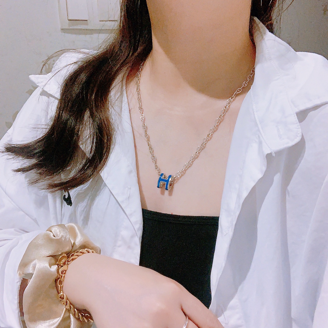 Hermes necklace