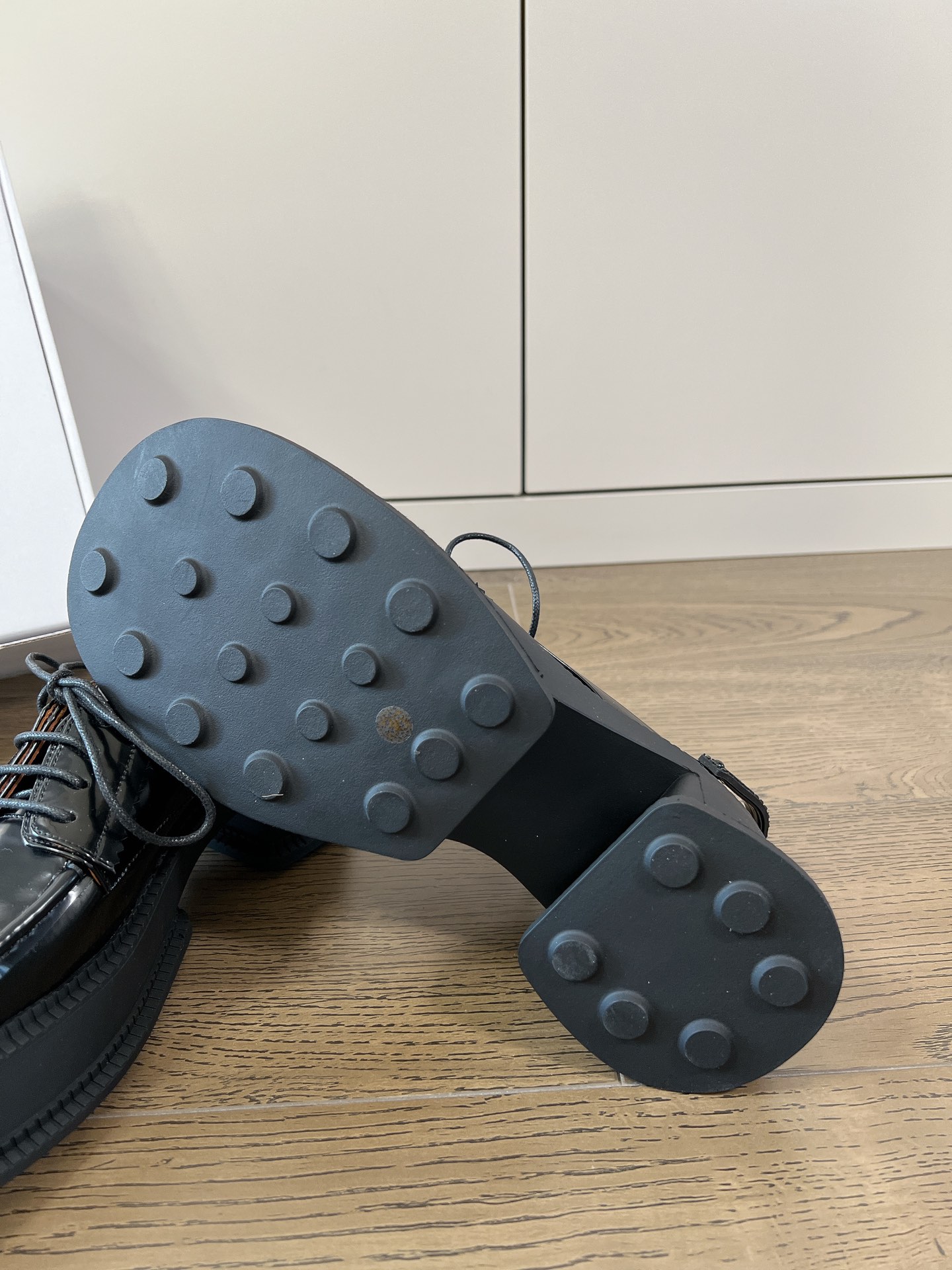 𝐒𝐇𝐔𝐒𝐇𝐔𝐓𝐎𝐍𝐆｜𝟐𝟎𝟐𝟑/𝐒𝐒 𝐧𝐞𝐰 Exclusive niche SHUSHU/TONG 23/thick-soled Mary Jane lace-up single shoes