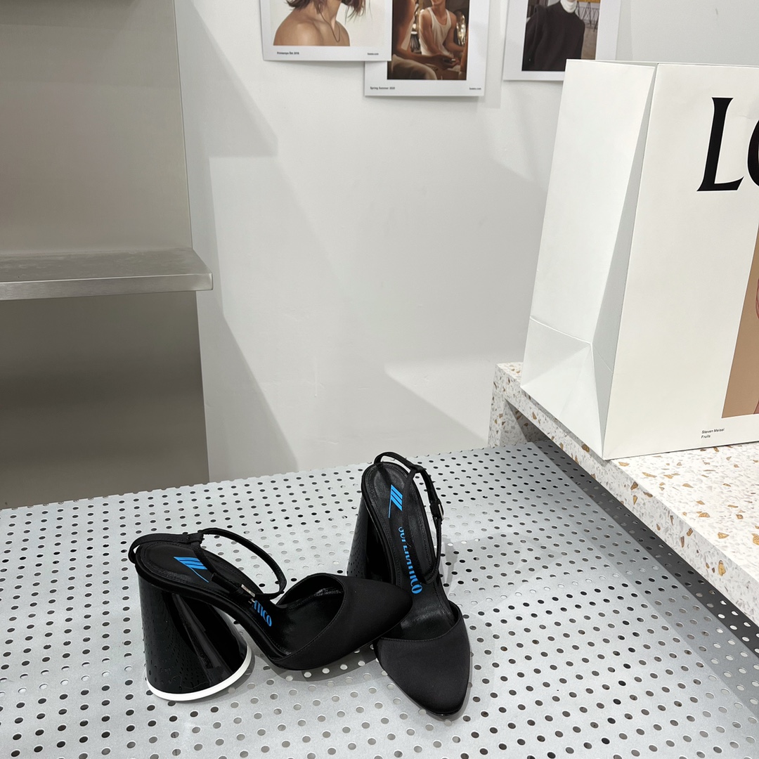 𝐓𝐇𝐄 𝐀𝐓𝐓𝐈𝐂𝐎｜𝟐𝟎𝟐𝟐/𝐒𝐒 𝐧𝐞𝐰 The Attico 2022/fw Venus Collection Lace-up heels