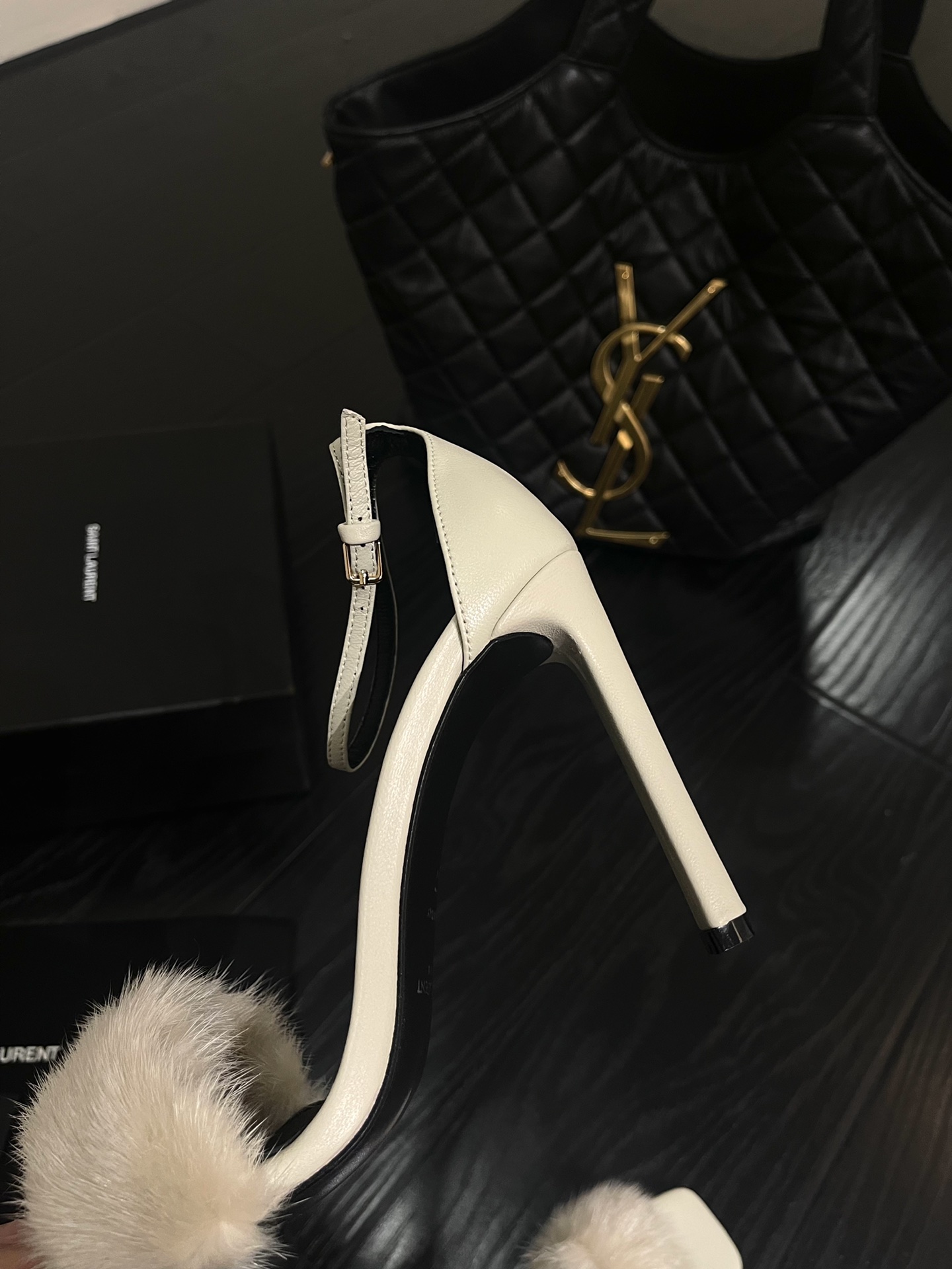 𝙎𝙖𝙞𝙣𝙩 𝙇𝙖𝙪𝙧𝙚𝙣𝙩 | 𝟐𝟎𝟐𝟐/𝐒𝐒 𝐧𝐞𝐰 YSL｜Custom imported sheepskin / mink fur high heels