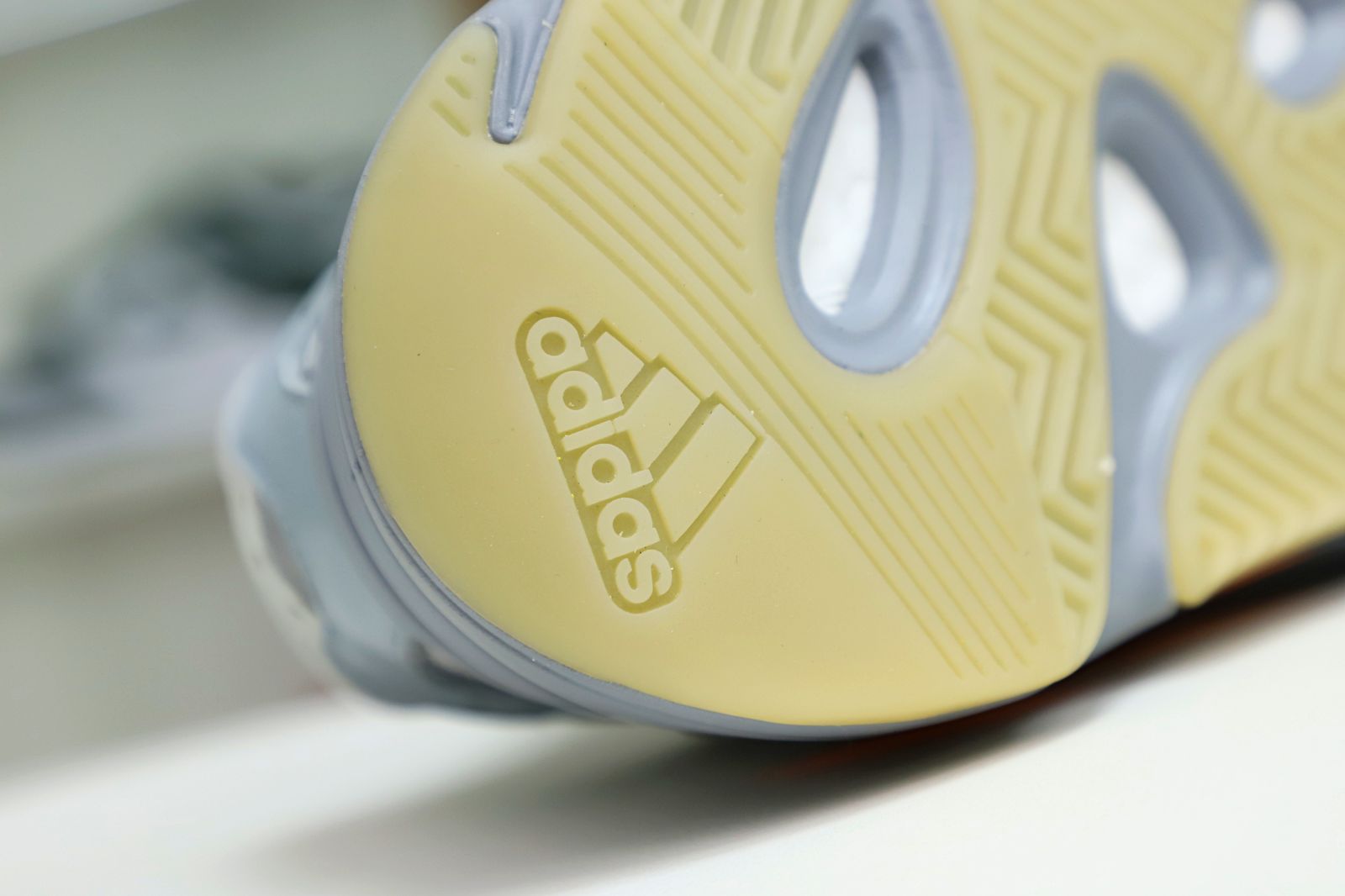 Yeezy boost 700 V2 inertia