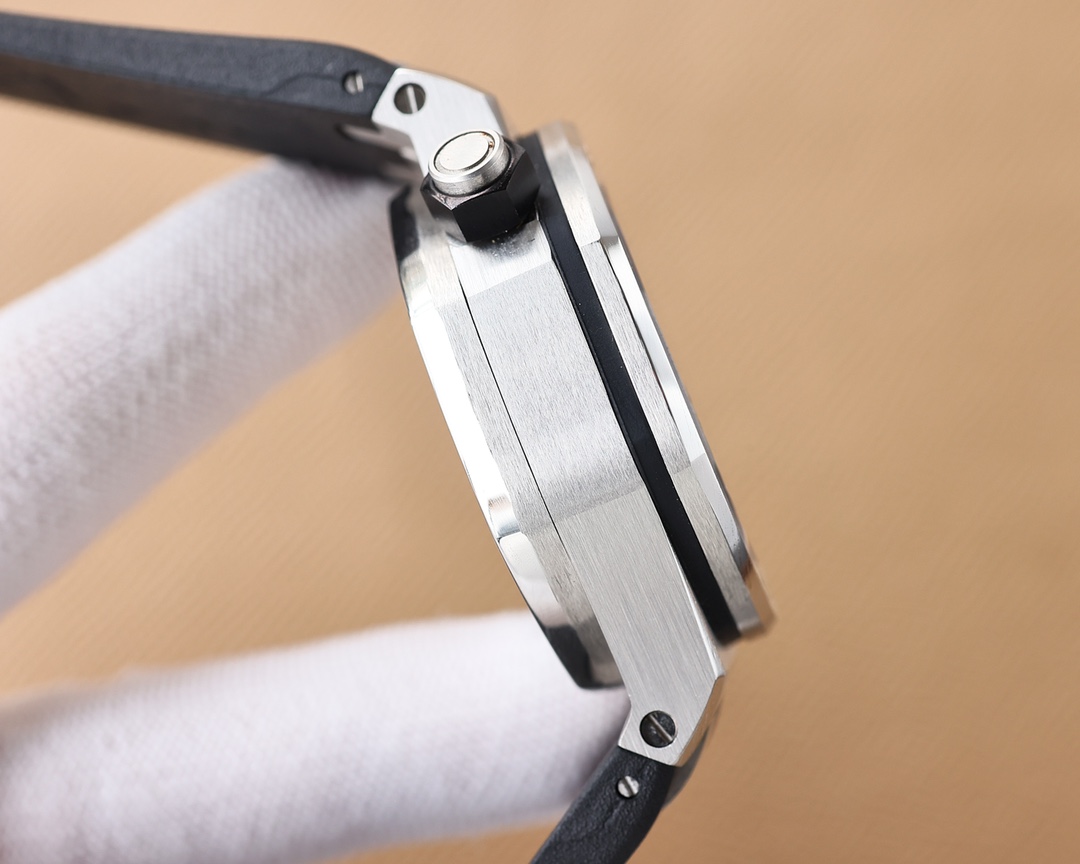 Audemars Piguet 26703 Chronograph Automatic Men's Watch