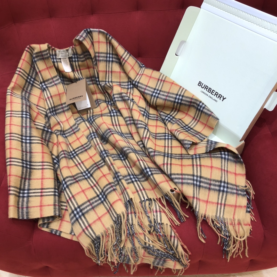 Burberry classic fringed reversible cashmere shawl 100% cashmere