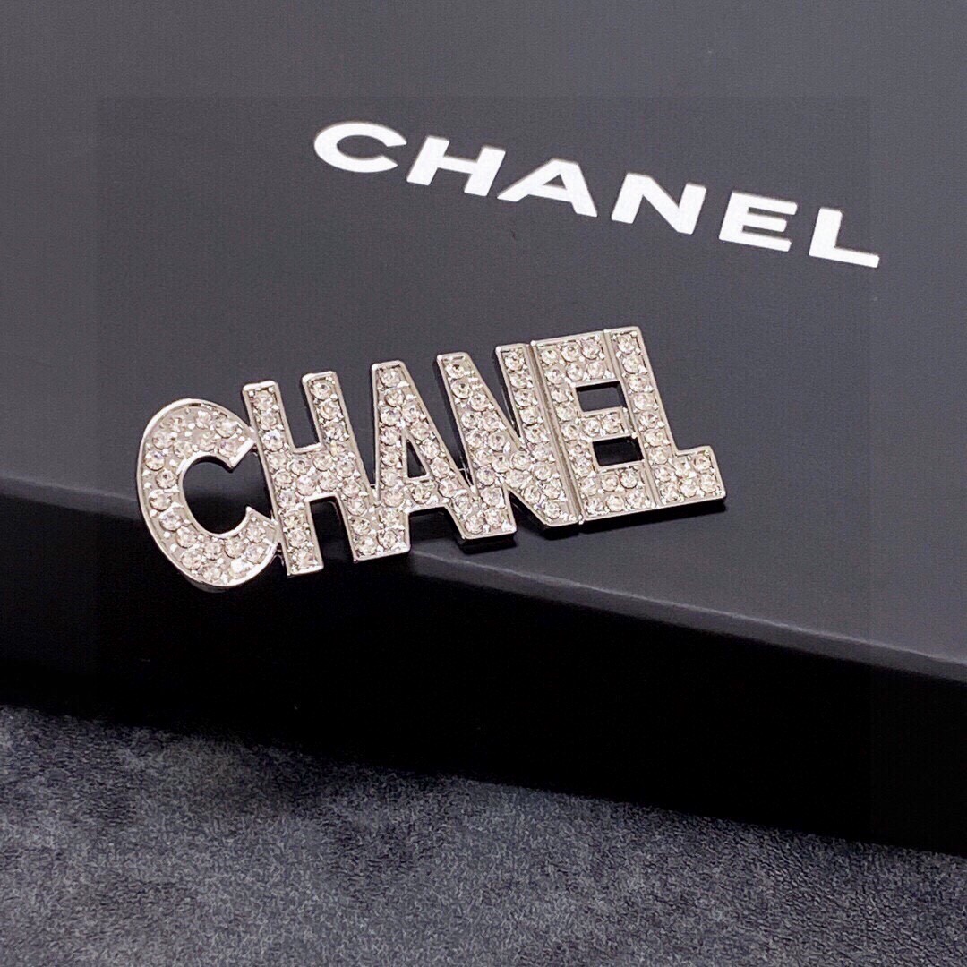 CHANEL🇫🇷Xiao Xiang brooch