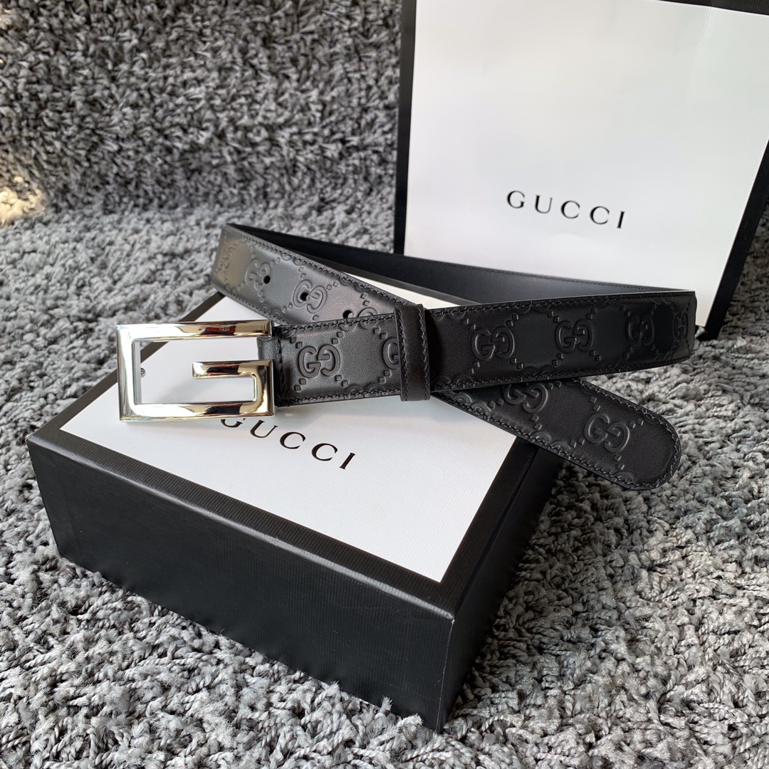 GUCCI imported calfskin embossed