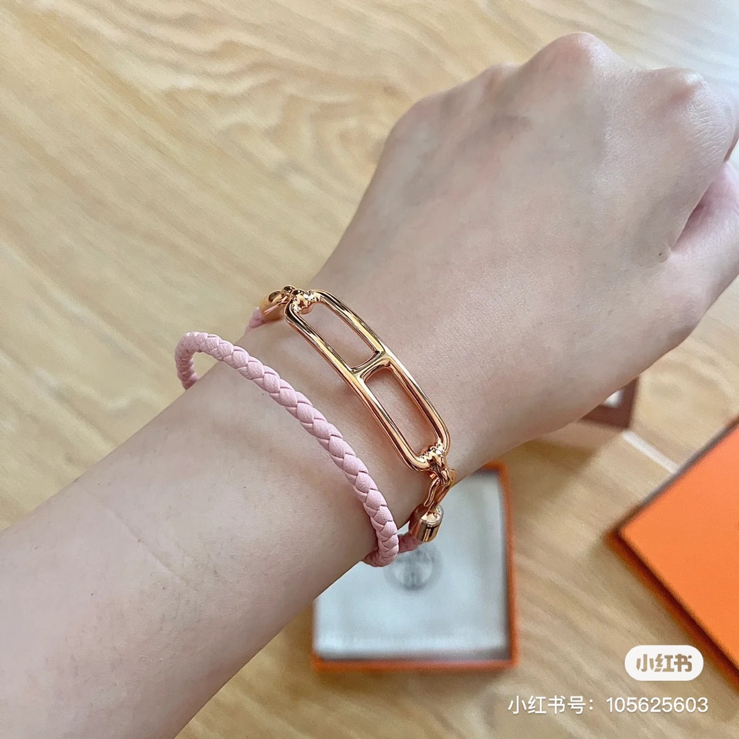 Hermes bracelet