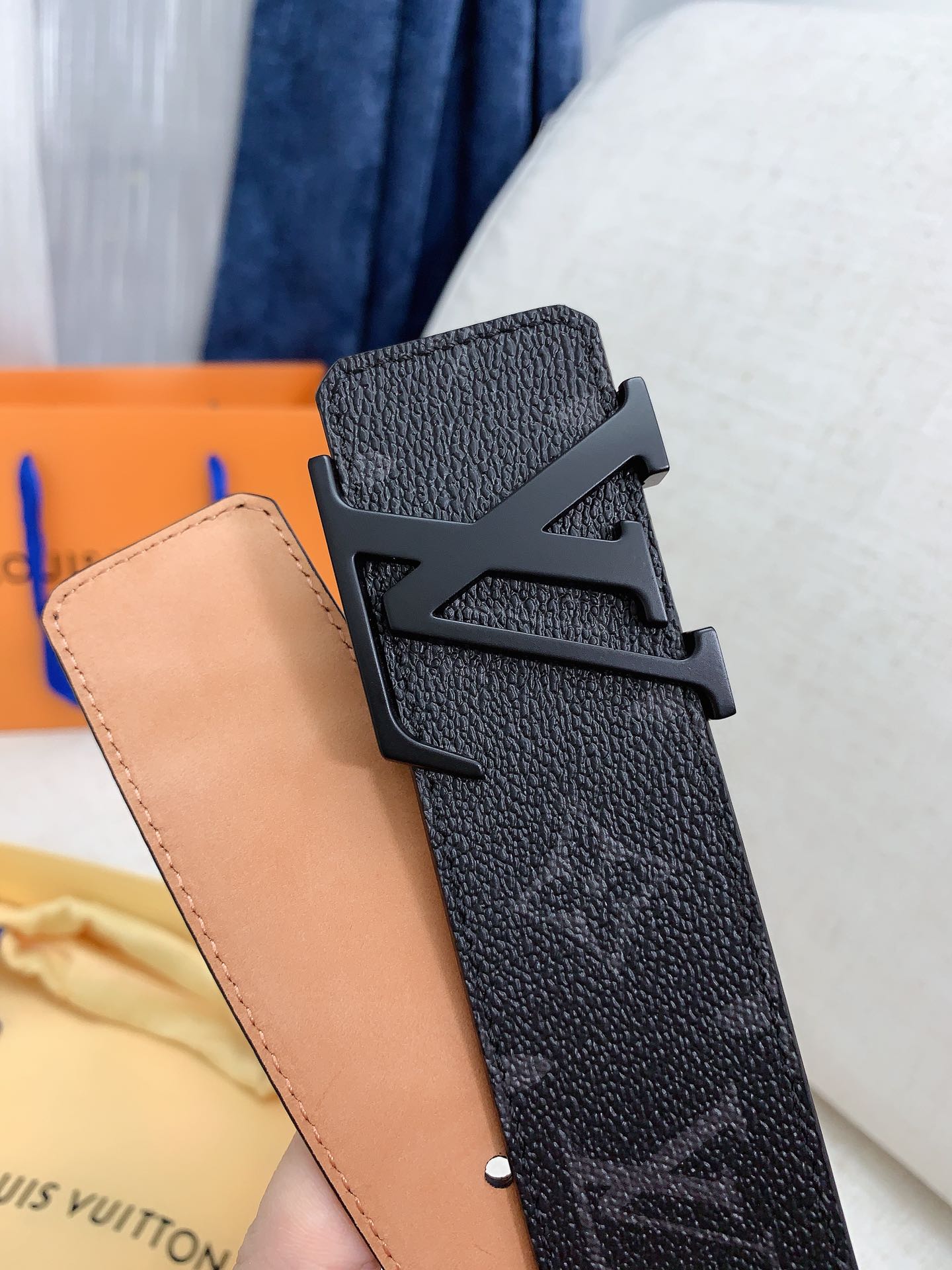 LOUIS VUITTO genuine integrated casting hardware