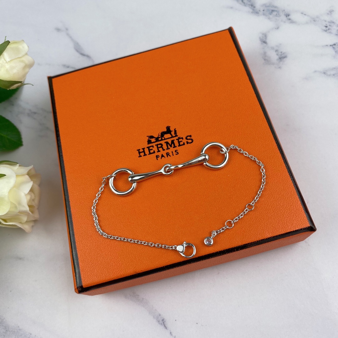 Hermes bracelet